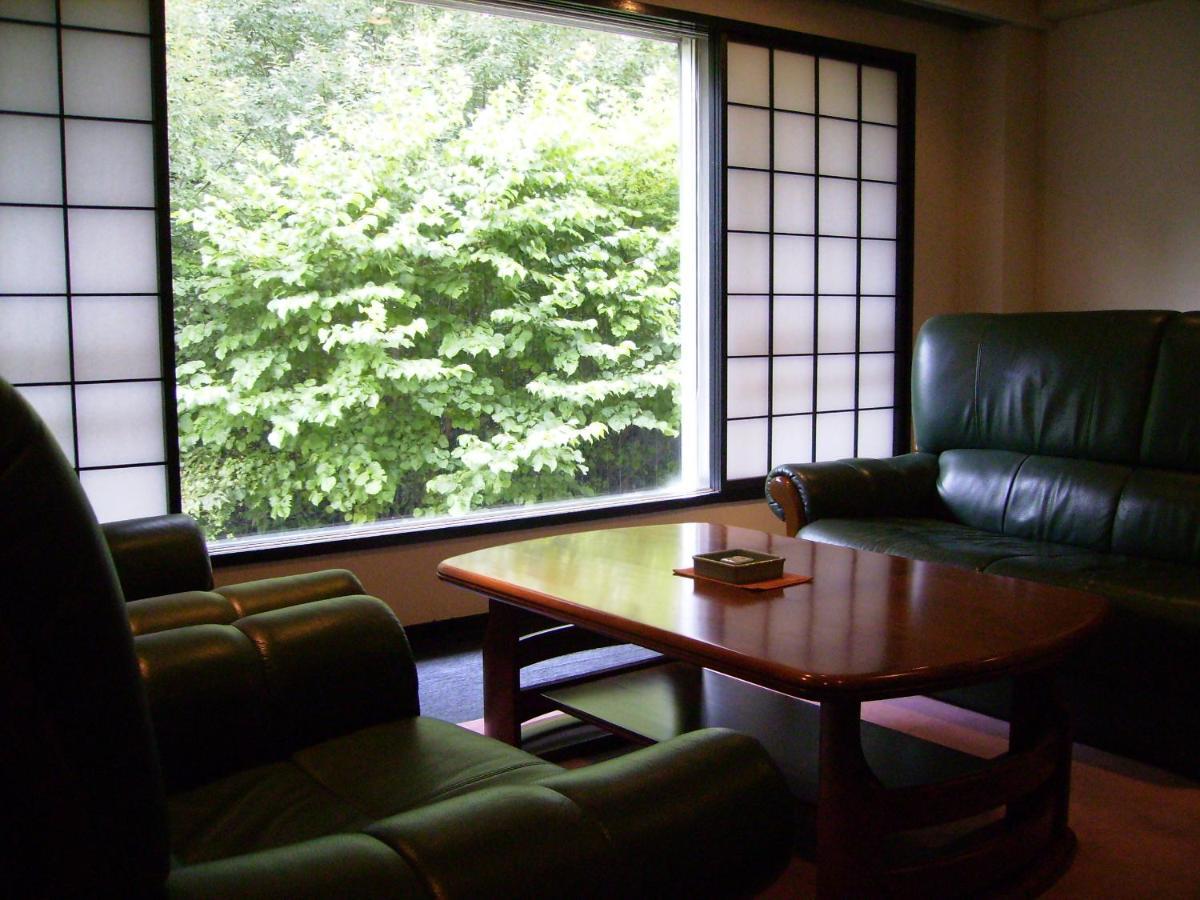 Shinki Hotell Shibukawa Exteriör bild
